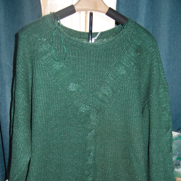 NEW-WOMEN LAUREN CONRAD GREEN SWEATER SIZE EX-LARGE - Picture 1 of 7